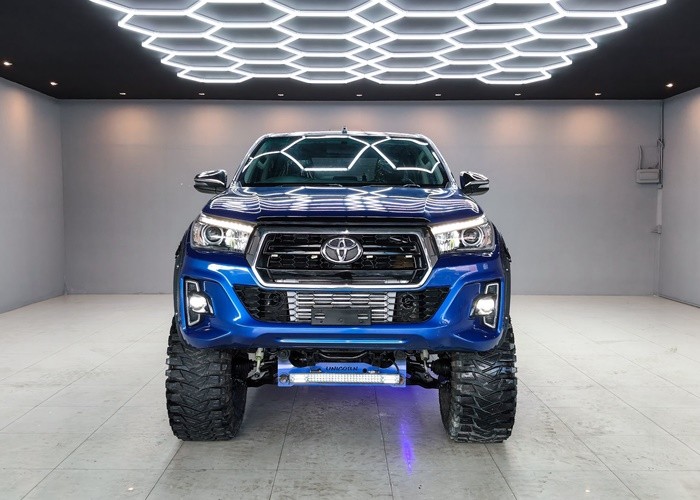 Used 11
                    TOYOTA
                     for Sale Image
