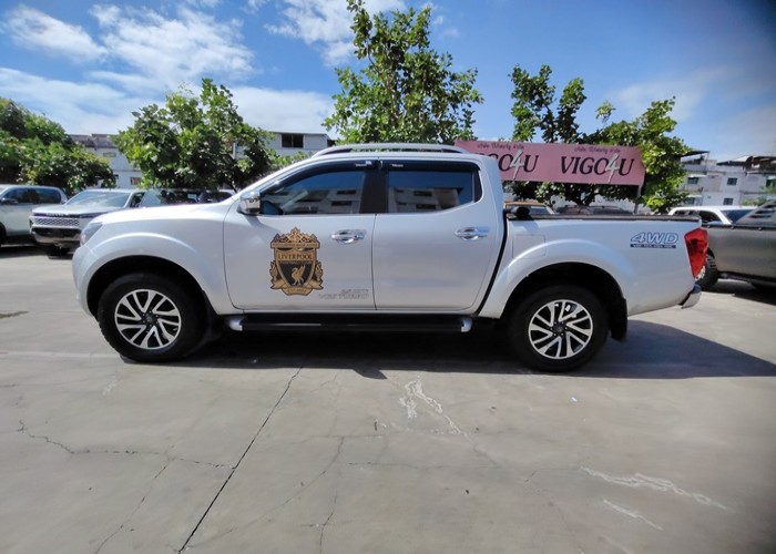Used 6
                    NISSAN
                     for Sale Image