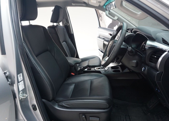 Used 9
                    TOYOTA
                     for Sale Image