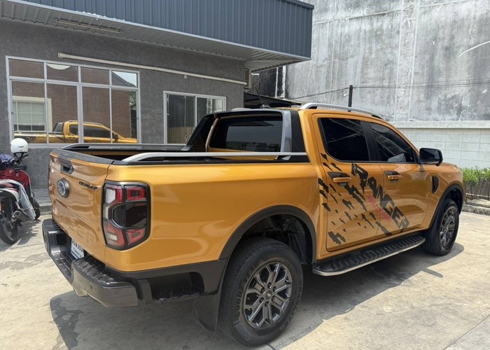 Used 11
                    FORD
                     for Sale Image