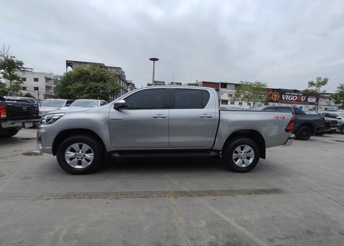 Used 4
                    TOYOTA
                     for Sale Image