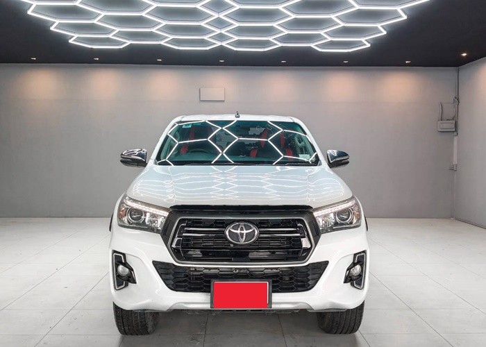 Used 11
                    TOYOTA
                     for Sale Image