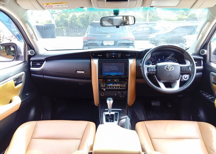Used 1
                    TOYOTA
                     for Sale Image