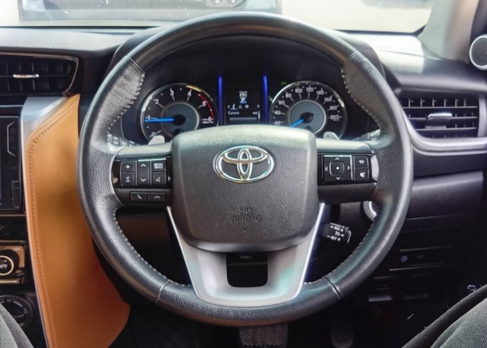 Used 1
                    TOYOTA
                     for Sale Image