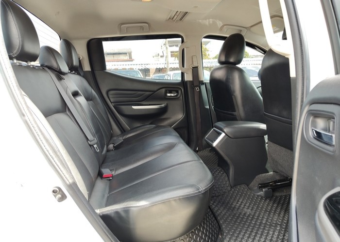 Used 3
                    MITSUBISHI
                     for Sale Image