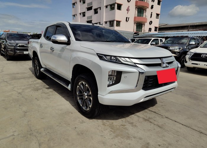 Used 3
                    MITSUBISHI
                     for Sale Image