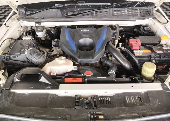 Used 1
                    ISUZU
                     for Sale Image