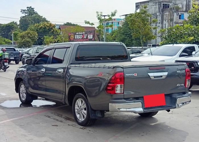 Used 8
                    TOYOTA
                     for Sale Image