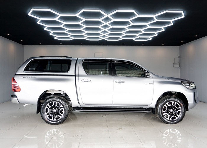 Used 9
                    TOYOTA
                     for Sale Image