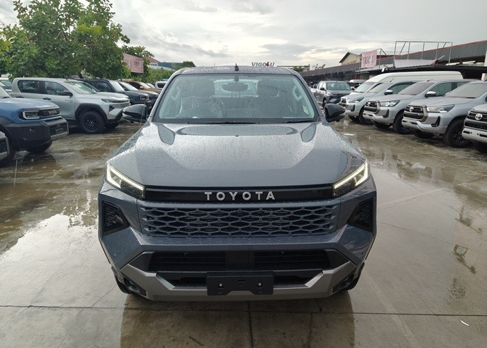 Used 5
                    TOYOTA
                     for Sale Image