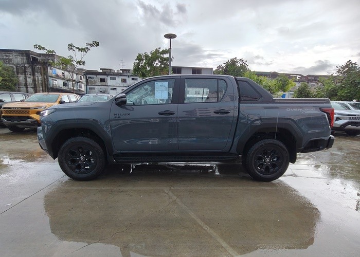 Used 5
                    TOYOTA
                     for Sale Image