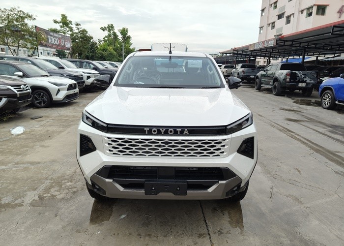 Used 5
                    TOYOTA
                     for Sale Image