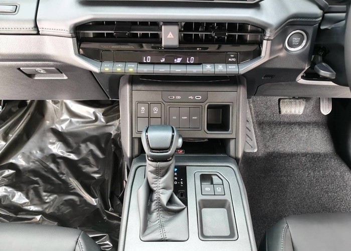 Used 6
                    TOYOTA
                     for Sale Image