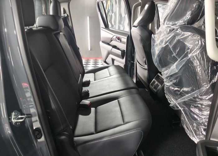 Used 6
                    TOYOTA
                     for Sale Image