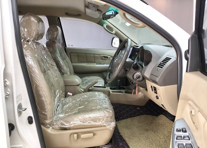 Used 12
                    TOYOTA
                     for Sale Image