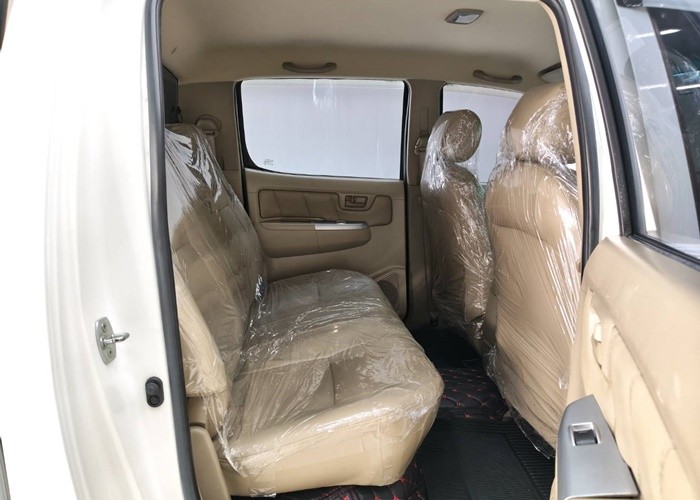 Used 12
                    TOYOTA
                     for Sale Image