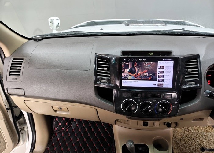 Used 12
                    TOYOTA
                     for Sale Image