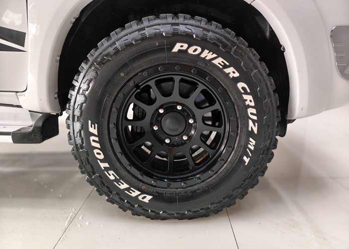 Used 12
                    TOYOTA
                     for Sale Image