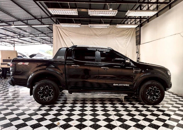 Used 11
                    FORD
                     for Sale Image