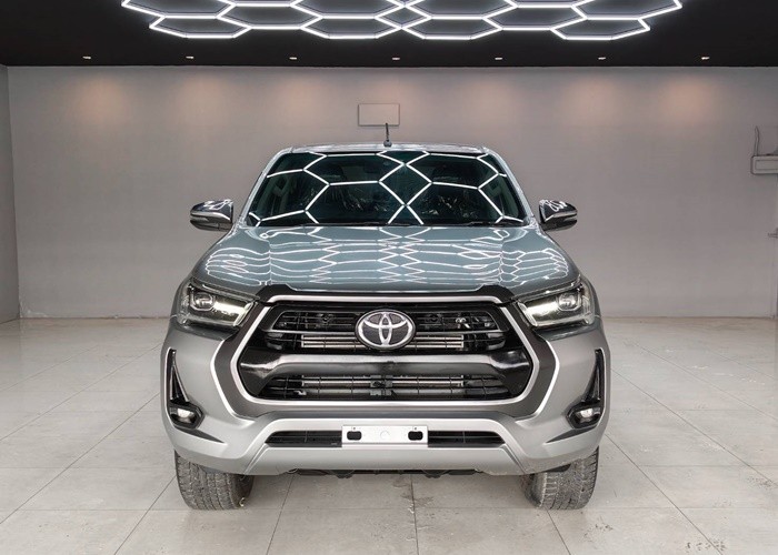 Used 6
                    TOYOTA
                     for Sale Image