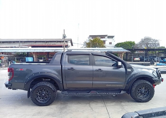 Used 6
                    FORD
                     for Sale Image