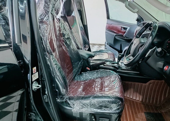 Used 5
                    TOYOTA
                     for Sale Image