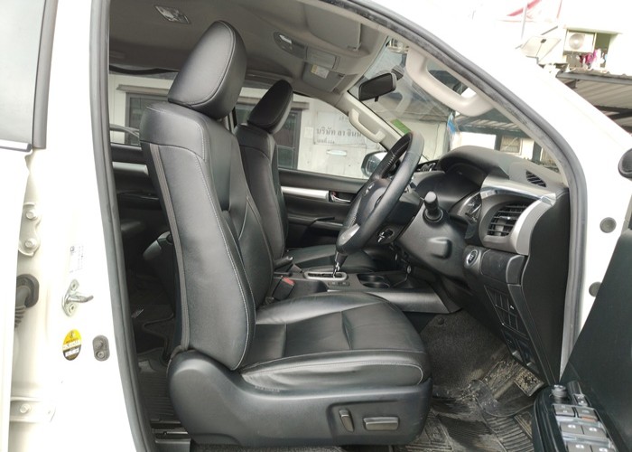 Used 12
                    TOYOTA
                     for Sale Image