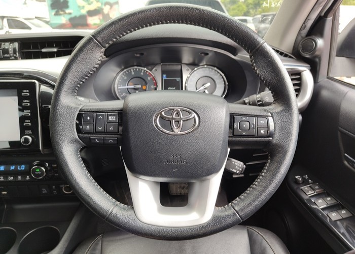 Used 12
                    TOYOTA
                     for Sale Image