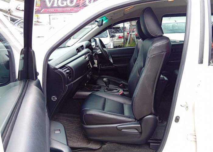 Used 4
                    TOYOTA
                     for Sale Image