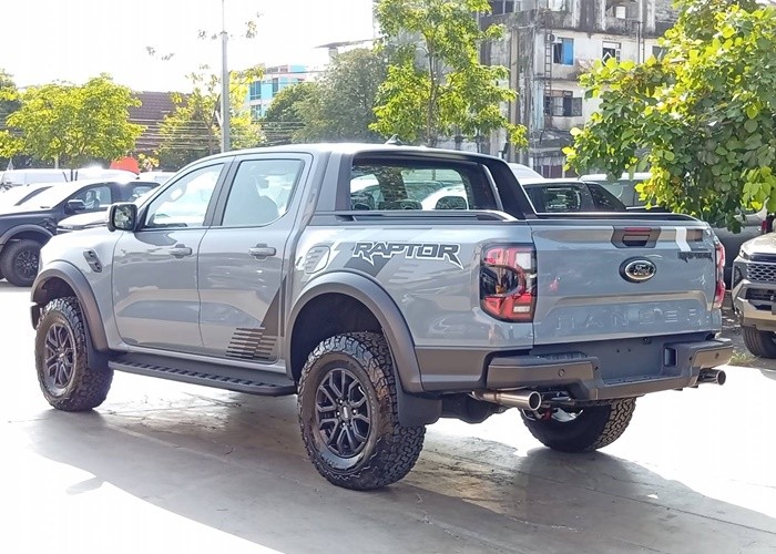 Used 6
                    FORD
                     for Sale Image