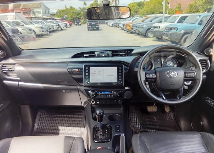 Used 11
                    TOYOTA
                     for Sale Image