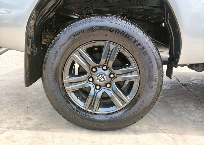 Used 2
                    TOYOTA
                     for Sale Image