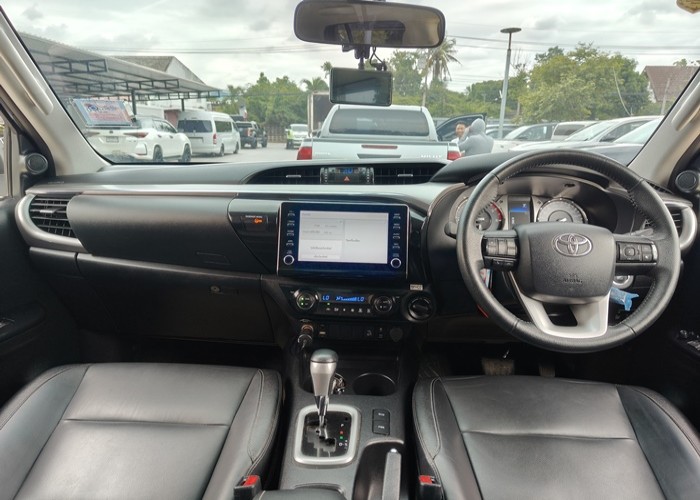 Used 5
                    TOYOTA
                     for Sale Image