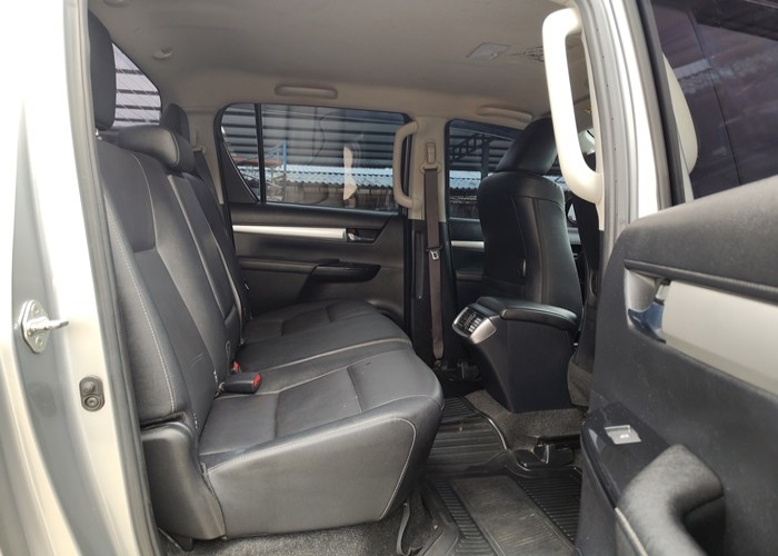 Used 5
                    TOYOTA
                     for Sale Image
