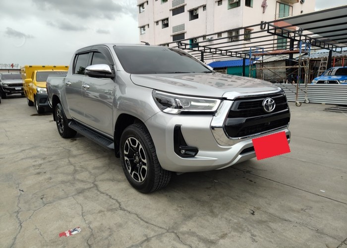 Used 5
                    TOYOTA
                     for Sale Image