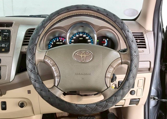 Used 5
                    TOYOTA
                     for Sale Image