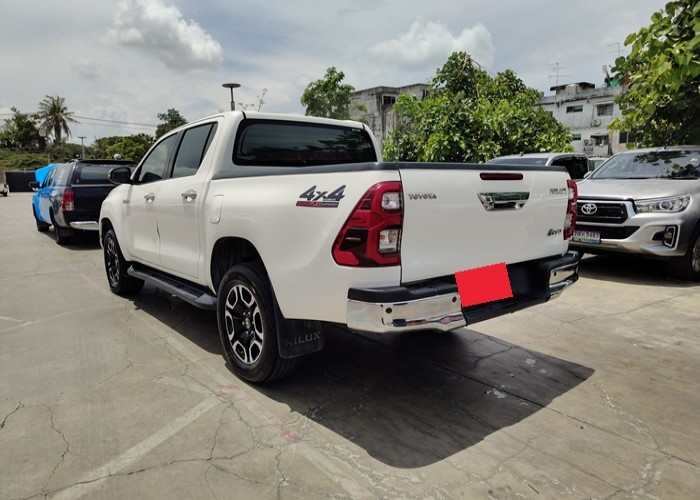 Used 4
                    TOYOTA
                     for Sale Image