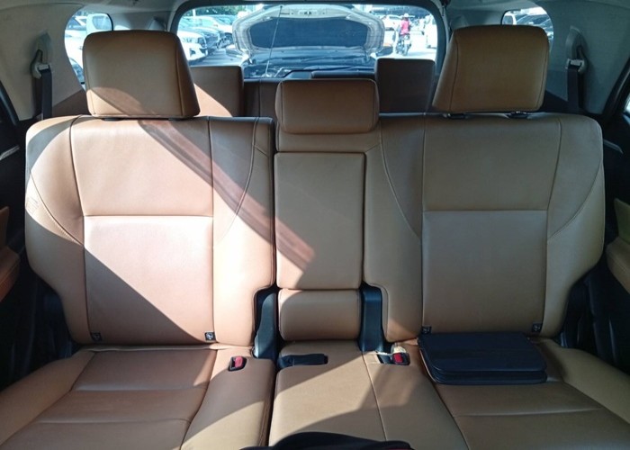 Used 7
                    TOYOTA
                     for Sale Image