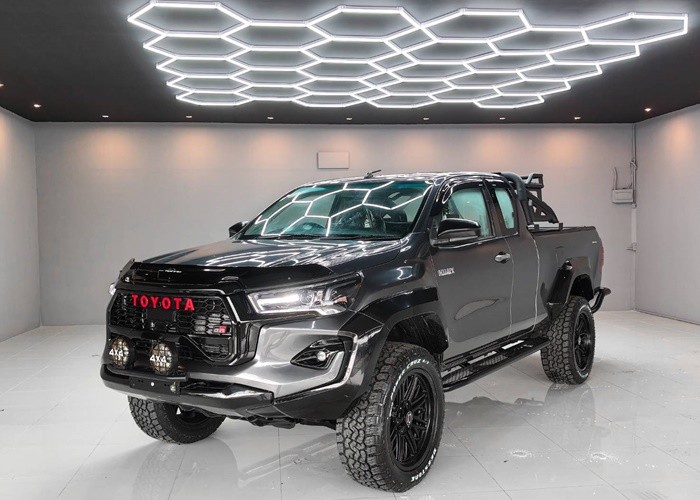 Used 7
                    TOYOTA
                     for Sale Image