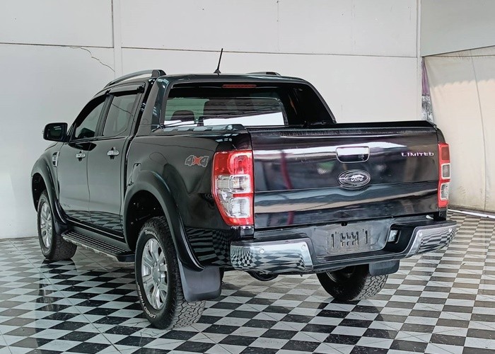 Used 8
                    FORD
                     for Sale Image