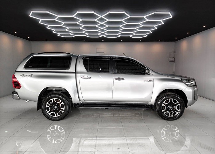 Used 9
                    TOYOTA
                     for Sale Image