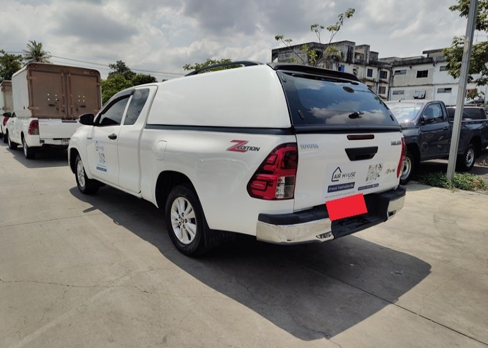 Used 12
                    TOYOTA
                     for Sale Image