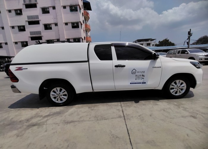 Used 12
                    TOYOTA
                     for Sale Image