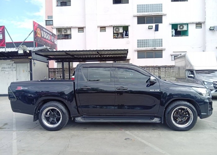 Used 10
                    TOYOTA
                     for Sale Image