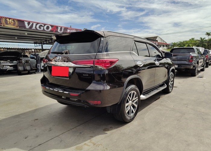 Used 9
                    TOYOTA
                     for Sale Image