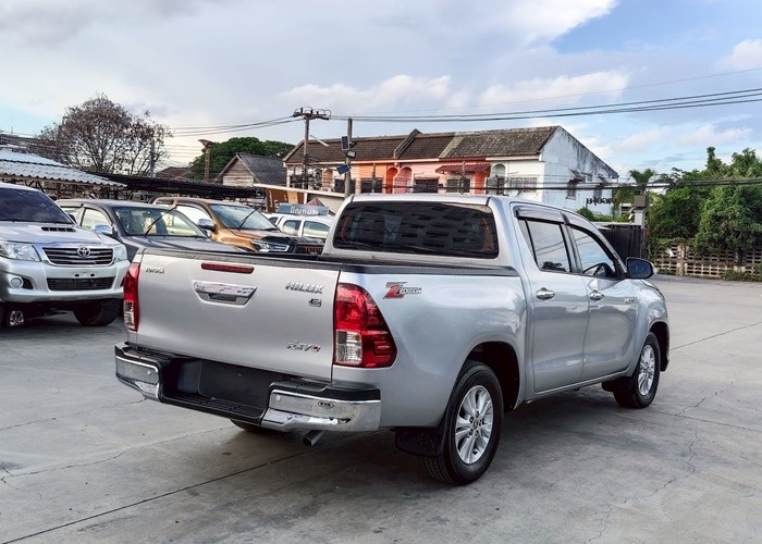 Used 7
                    TOYOTA
                     for Sale Image