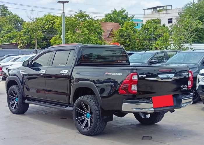 Used 1
                    TOYOTA
                     for Sale Image
