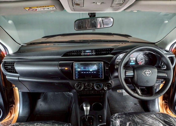 Used 9
                    TOYOTA
                     for Sale Image