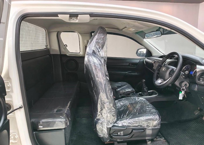 Used 5
                    TOYOTA
                     for Sale Image