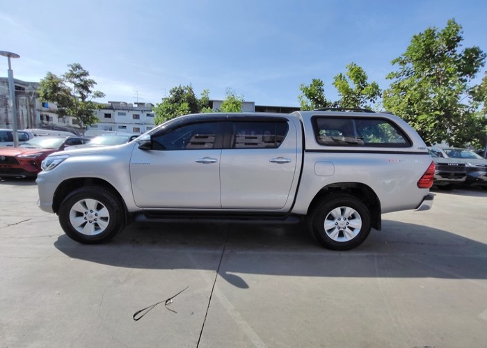 Used 6
                    TOYOTA
                     for Sale Image
